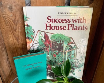 Vintage Readers’ Digest book ‘Success with Houseplants’. Published in 1981. Fab photos & illustrations. Perfect gift for a plant fanatic!