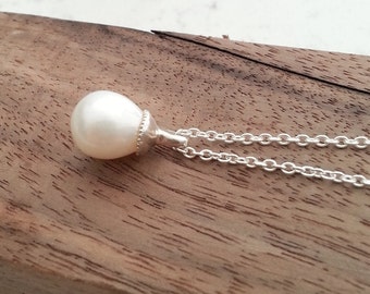 Simple and Elegance Style Pearl Jewelry, Brush Finished Sterling Silver Pendant, Fine Jewelry, Handmade Silver Necklace