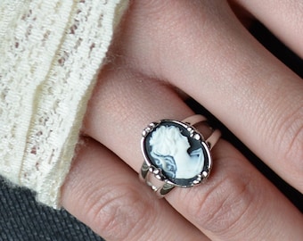 Cameo Ring, Sterling Silver Fleur de Lis Setting, Lady Cameo Jewelry, Gifts for Her
