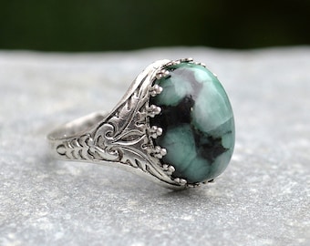 Raw Emerald Ring, May Birthstone Ring, Natural Gemstone Jewelry, unique statement ring, Silver plated and adjustable rings