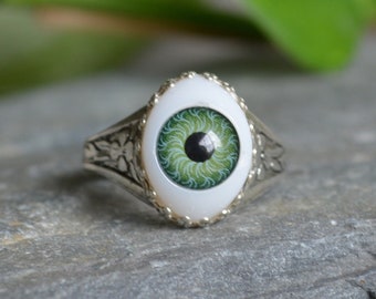 Eyeball Ring, Cameo Ring, Vintage style Eye ring, Adjustable,  silver plated, Blue, Green Brown Eyes