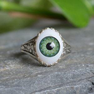 Eyeball Ring, Cameo Ring, Vintage style Eye ring, Adjustable,  silver plated, Blue, Green Brown Eyes