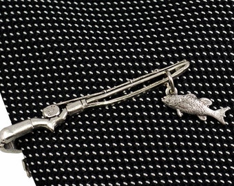 Fishing Tie Clip,  Fishing rod tie bar,   Fishing Pole Tie Clip,  Fishing gifts for men, fishing gifts for men, Fisherman clip with fish