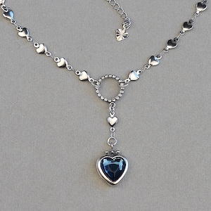 Collar con medallón de corazón de rosario con gema de cristal, gargantilla de cadena de acero inoxidable estilo lazo, joyería Y2K