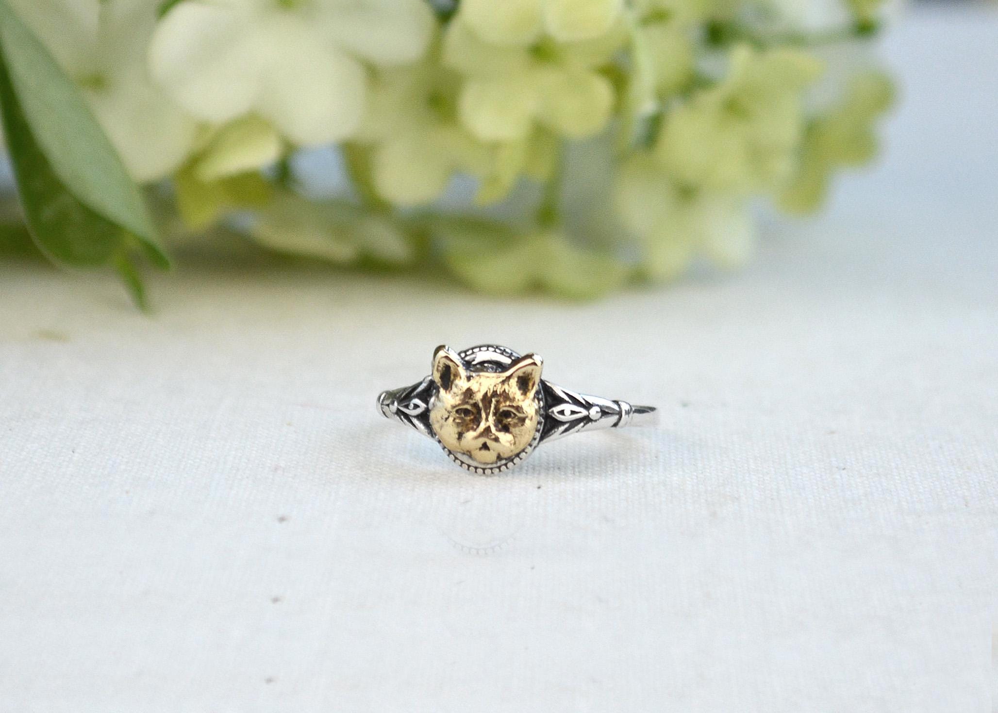 Cat Ring in Sterling Silver, Cat Mom Jewelry, Gift for Cat Lovers ...