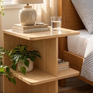 Tavolino laterale moderno in legno, tavolino d'appoggio in legno di pino realizzato a mano, comodino minimalista