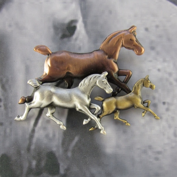 Trotting Horses Brooch