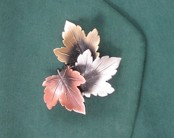 Maple Leaf Brooch- Maple Leaf Hat Pin- Maple Leaf Jewelry- Leaves Jewelry- Fall Leaves- Autumn Leaves- Hat Pins for Women- Pocketbook Pins
