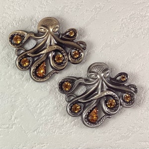 Spilla a forma di polpo in topazio - Spilla a forma di polpo - Spilla a forma di polpo - Spilla a forma di polpo in ottone - Spilla a forma di polpo in argento - Collana a forma di polpo - Spille per cappelli - Spilla da tasca -