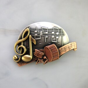 Drummer Jewelry- Drummer Brooch- Drummer Pin- Drummer Gift- Music Lover Gift- Musician Gift- Music Teacher Gift- Musical Score- G Clef-