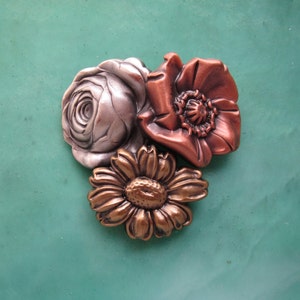 Flower Brooch- Flower Pin- Flower Jewelry- Gardeners Brooch- Gardening Pins- Garden Jewelry- Garden Flowers- Hat Pins for Women-