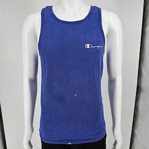 Verweerde vintage tanktop uit de jaren 80 met Champion USA scriptlogo in blauw (maat S)