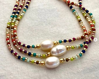 Trendy Colorful Necklace - Friendship Pearl Necklace - Rainbow Colors