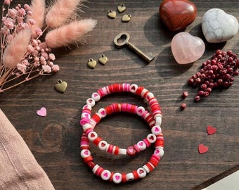 Braccialetto di perline di argilla fatto a mano a tema San Valentino
