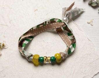 Braccialetto in tessuto regolabile con nastro personalizzato e perline a forma di lettera, fantastico!