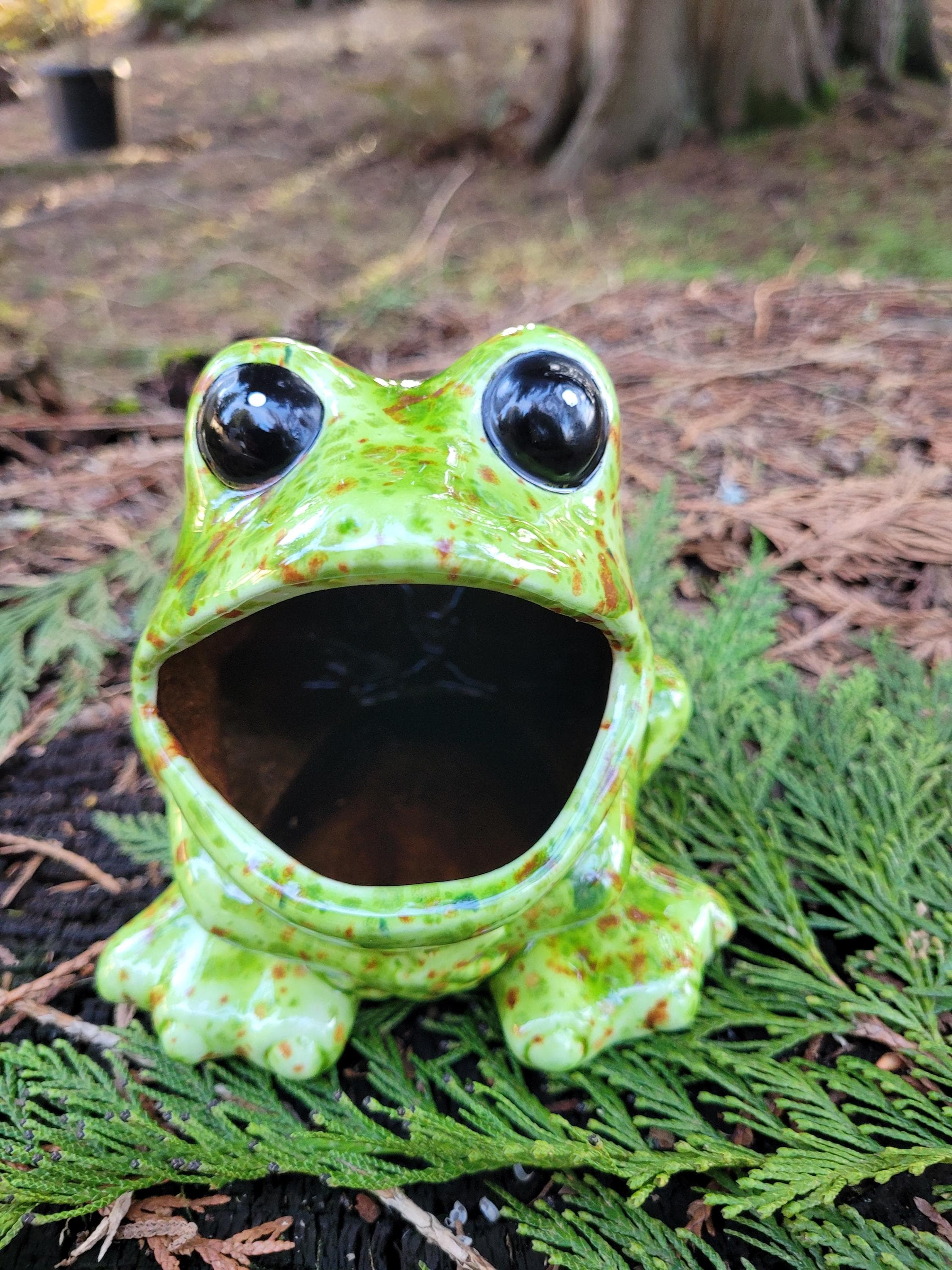 Retro Ceramic Frog Scrubby Sponge Holder Vintage Mold Toad Kitchen