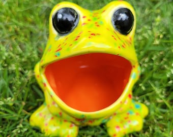 Retro Ceramic Frog scrubby sponge holder vintage mold Toad kitchen sink bathroom