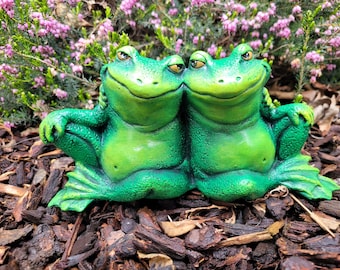 Frog couple for your garden or inside your home Spring Garden toad best friends