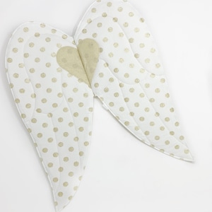 Weiß goldenes Engelsflügel-Kostüm zum Rollenspiel, Anziehen, Geschenk für Kinder - handgefertigte gequiltete Flügel