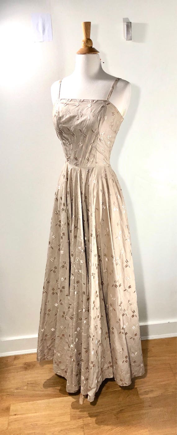 1950s Dress Vintage 1950s Gown Embroidered Dress … - image 7