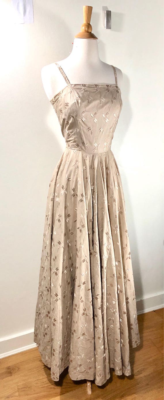 1950s Dress Vintage 1950s Gown Embroidered Dress … - image 8
