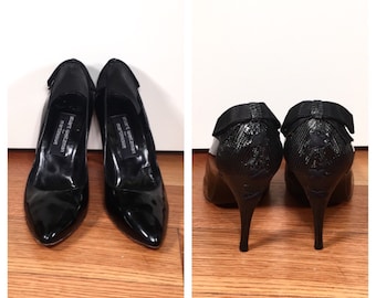 Size 9 Stuart Weitzman Heels Black Patent Leather Lace Back Bow Stiletto Heels Vintage Black Leather Stuart Weitzman High Heel Shoes