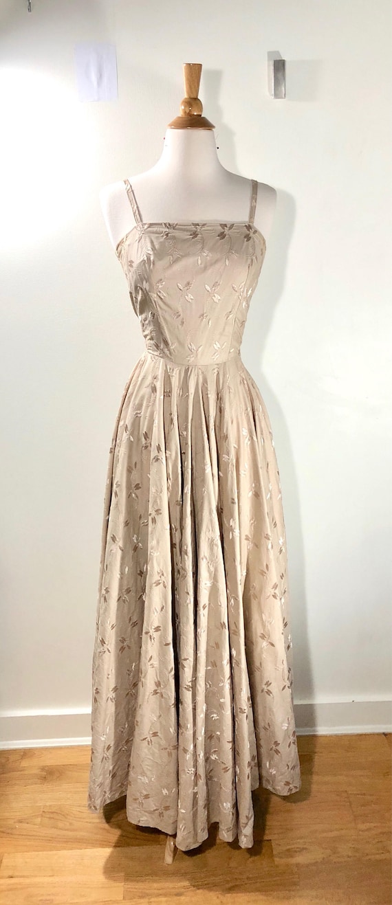 1950s Dress Vintage 1950s Gown Embroidered Dress … - image 10