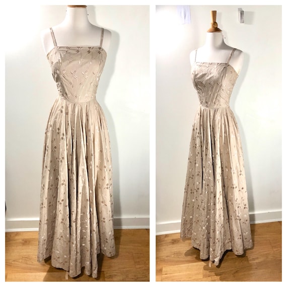 1950s Dress Vintage 1950s Gown Embroidered Dress … - image 5