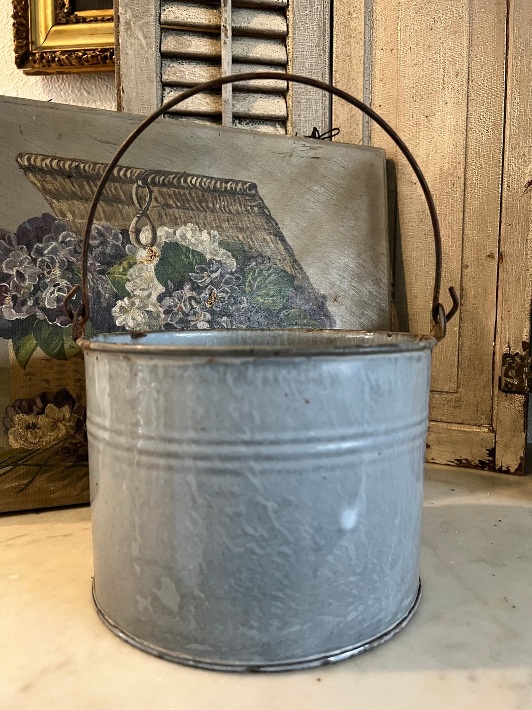 Vintage Enamelware Bucket / Gray / Pail / Handle / Granite / Berry