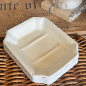 Vintage Soap Dish / Homer Laughlin / Ironstone / China / Hotel / Crazing / Stain / Trinket Tray