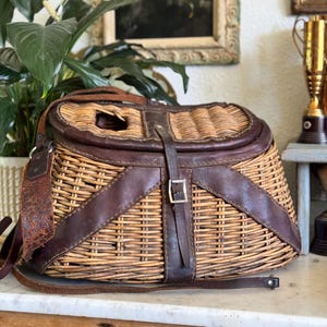 Vintage Fishing Creel / Wicker / Leather / Display / Primitive / Basket