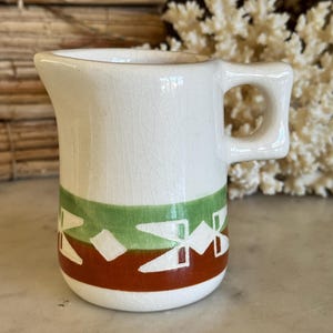 Vintage Creamer / Sprcsd / Sioux Pottery / Rapid City / South Dakota / Native American / Handle