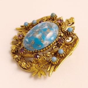 Vintage FLORENZA Faux Turquoise Cabochon Heraldic Goldtone Brooch image 4