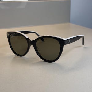 Vintage chanel sunglasses - Etsy 日本