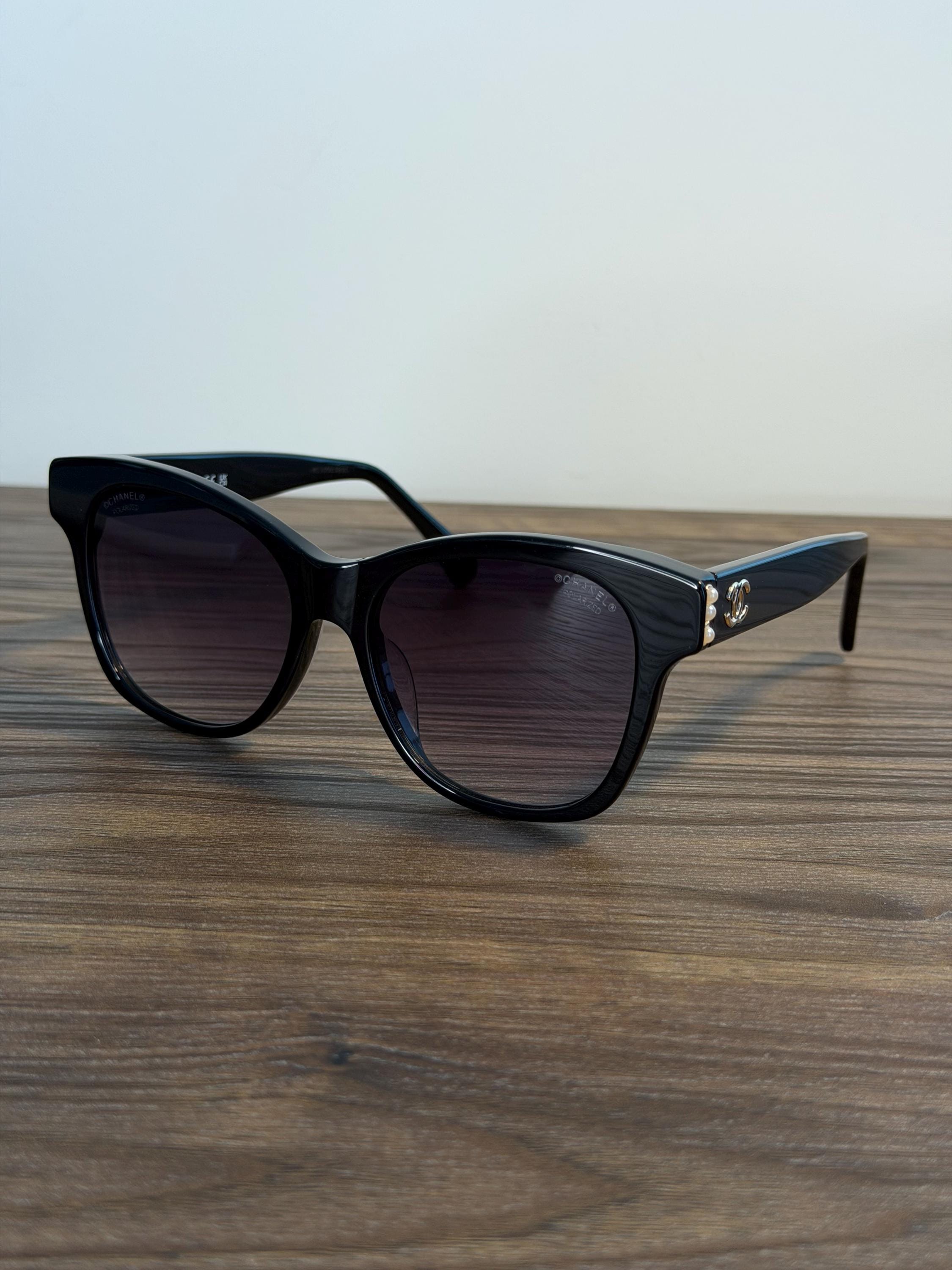 Vintage chanel sunglasses - Etsy 日本
