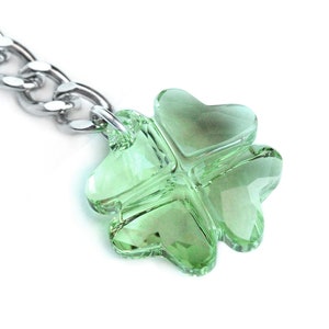 Swarovski Crystal Lucky Four Leaf Clover Keychain in Peridot image 2