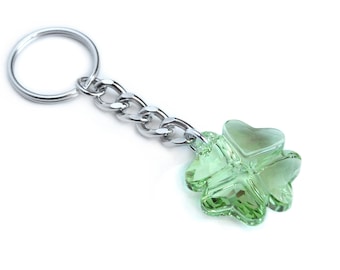 Swarovski Crystal Lucky Four Leaf Clover Keychain in Peridot