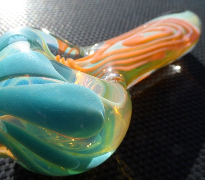 Flower and Spiral Glass Pipe