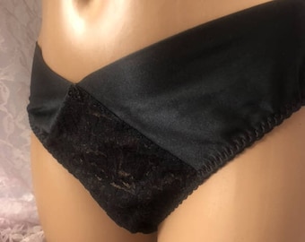 VICTORIA'S SECRET V-KINI panites Black stretch lace and Second Skin Satin lingerie Medium P943