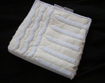 ART DECO CLUTCH Bag Vintage soft leather Hand Beaded ivory white beads 1D-109