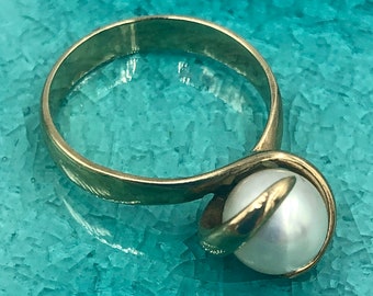 Minimalist PEARL in a SWIRL RING 9kt Gold Jewelry size 6 3/4 Jd1-17