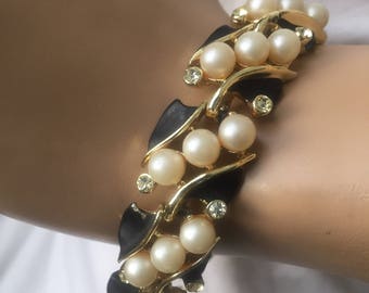 Vintage PEARL LINK BRACELET Black Rhinestones and Pearls Jd6-967