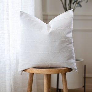 ALICE ||  Linen Ivory Pillow Cover • Neutral Pillow • White Pillow • Ivory Pillow • Textured Neutral Pillow • White Throw Pillow • Lumbar