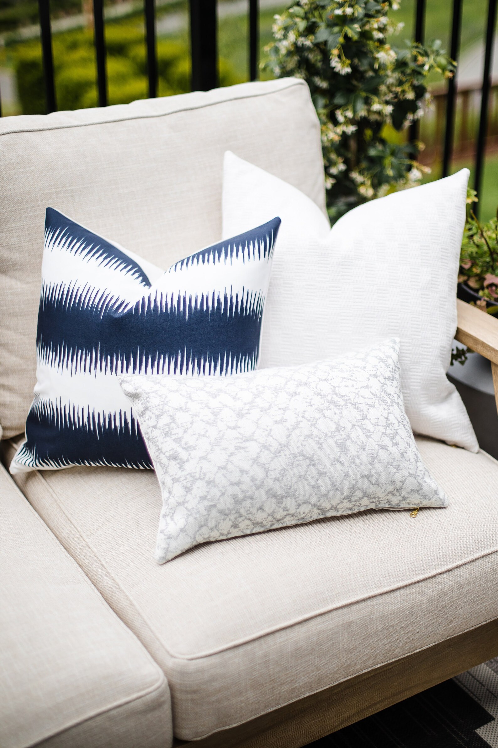 ALABASTER Innen/Außen Weißes Korbkissen Bezug Weißes | Etsy