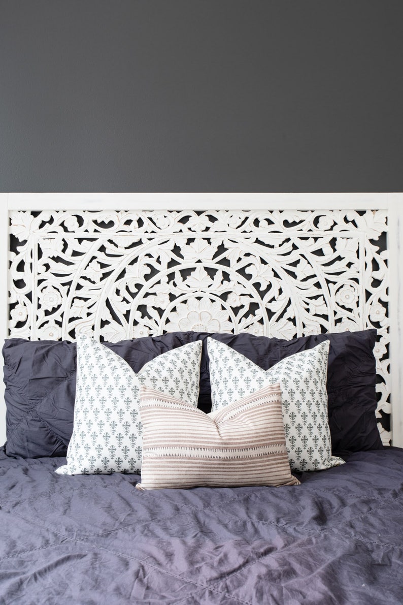 PIPER Gray & White Floral Pillow Cover Neutral Pillow Etsy