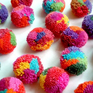 1 Baumwoll POM POMS, 25 Stk bunte flauschige Pompons, Handarbeit, PomPom Ball, Runde Wolle Pom Pom Pom Pom, Party Deko Art Supplies Bild 1