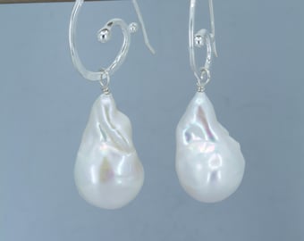 Extra stora barockpärlörhängen: Argentium sterlingsilver