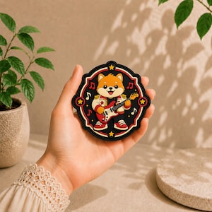 Shiba Inu Rocker PVC-Aufnäher, 7,6 cm großes Gitarristen-Hundeabzeichen (mit Klettverschluss)