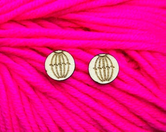 popcorn stitch wooden post earrings