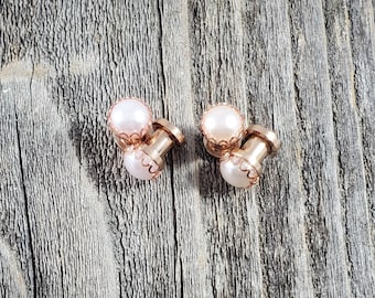 Rose Gold Pearl Gauges White Ivory 6mm 8mm 10mm gauged Earrings Fancy Studs Wedding Scalloped Pearls Elegant Bride 0g 00g 2g Hider Plugs